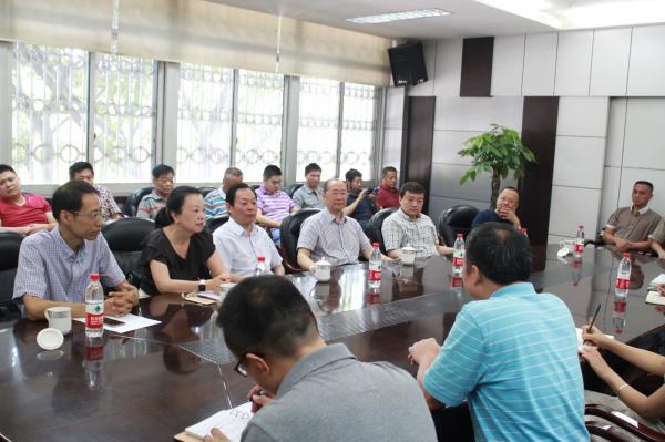 校领导到九里堤校区考察指导工作