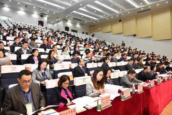 开幕式0010.JPG d48b88b3492c74e46975e87aeb962314.jpg