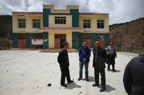 活动室旧.JPG d51f3b8e46f50501ce78f83be22426d7.jpg