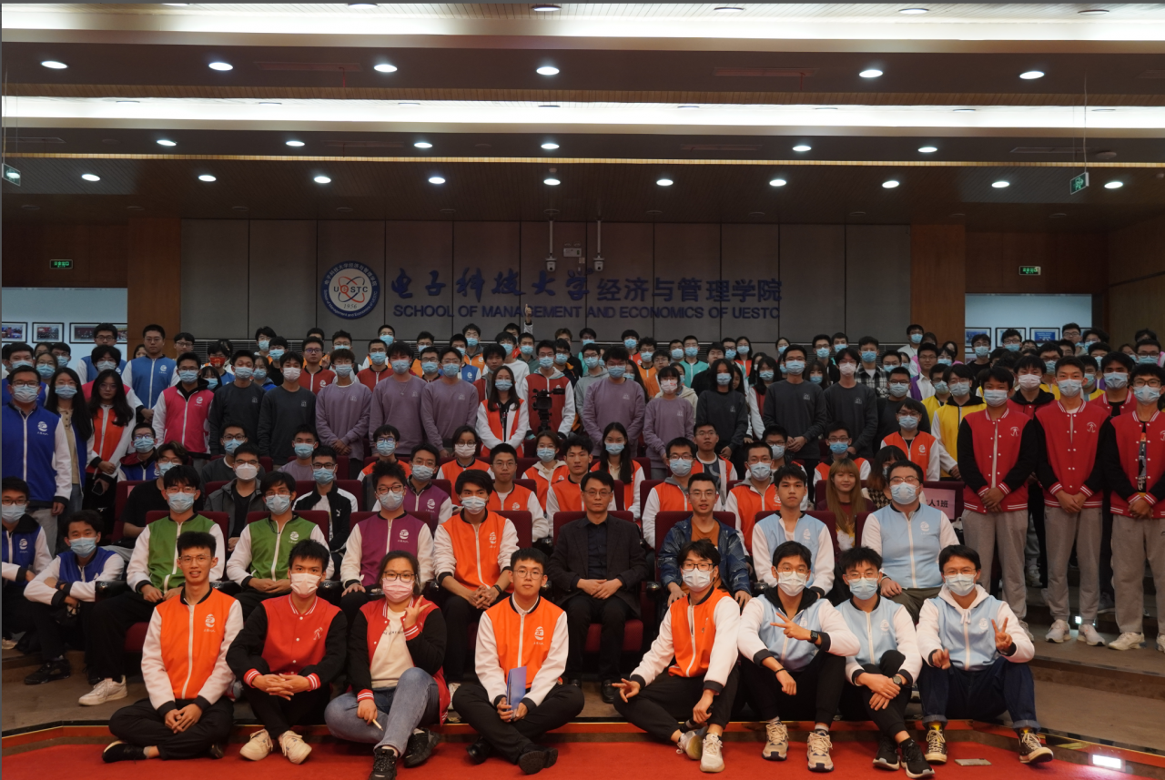 【学习二十大】立人文化节举行学习贯彻党的二十大精神专题讲座