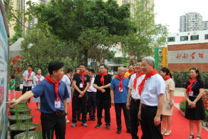 【主题教育】校党委书记王亚非到学校附属中小学和幼儿园开展专题调研