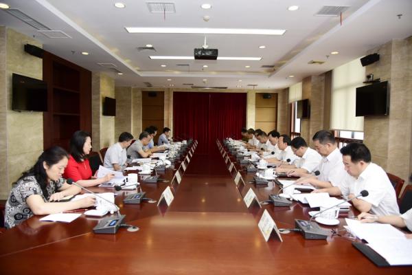 fan004.JPG d78ebde4387ad31cf6788631807300ed.jpg