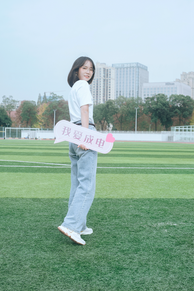 童叶8.png 童叶8.png