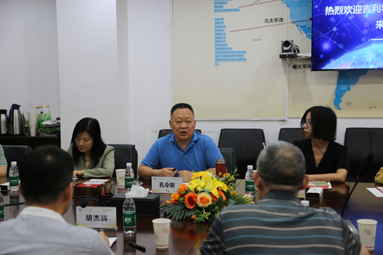 吉利学院外国语言与文化学院到我校调研交流