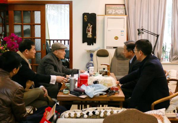 IMG_3037.jpg IMG_3037.jpg