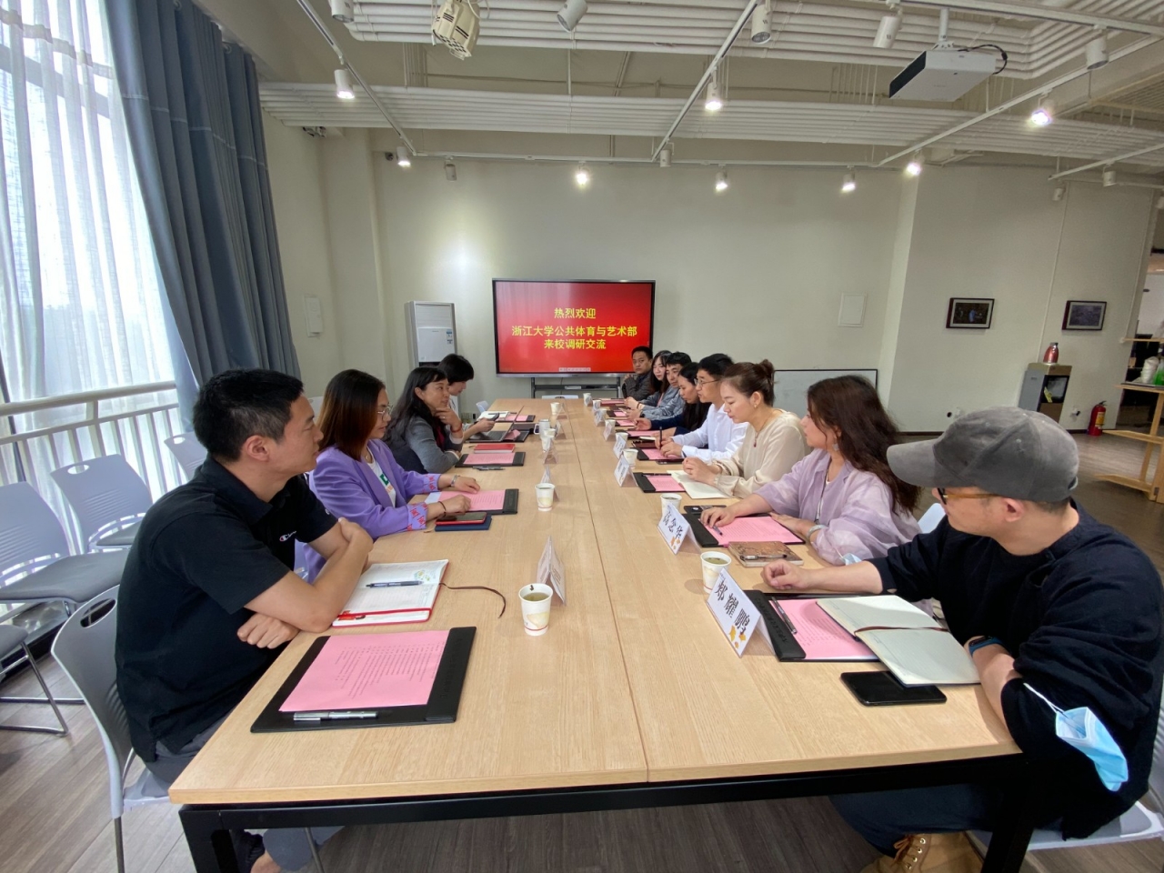 浙江大学一行调研我校美育工作