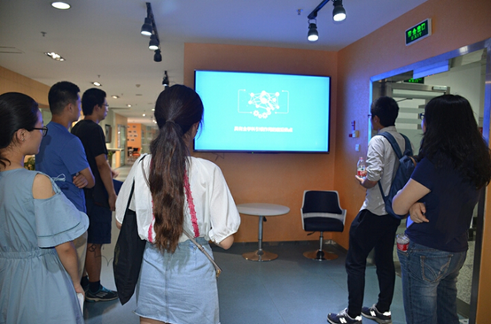 学术沙龙探讨大脑网络的控制理论分析