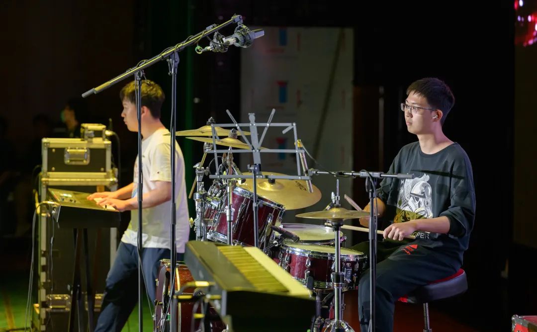 F300770E451E02B994D37EAB279_EB5957A7_173