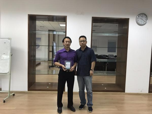 阿肯色大学副教授蒋庆龙访问材料学院作学术交流