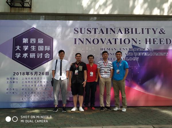 五人合影.jpg dd3bc76f266b63dd281787b3cd65ed73.jpg