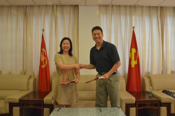 学校与团省委签订协议共同推进”青马工程”建设