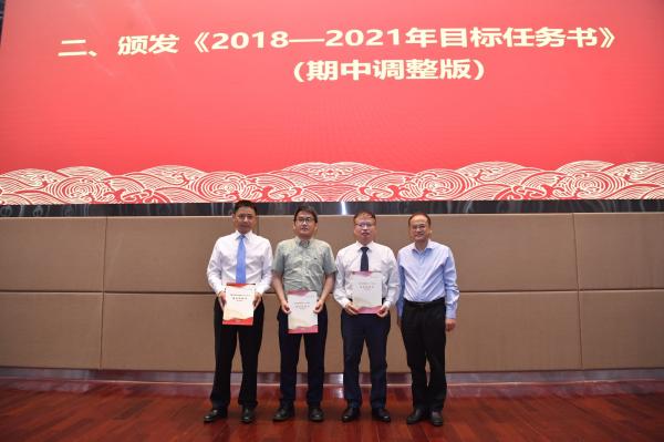 _ND58714.JPG de8964787b715703232a9990f567d08e.jpg