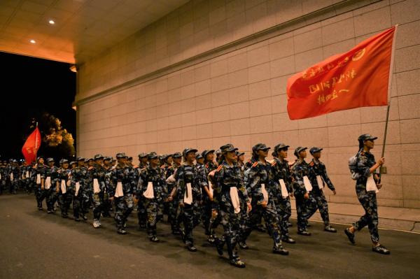 nbe030_s.JPG df6f9e1d2b84cdeced2f74e259798ad2.jpg