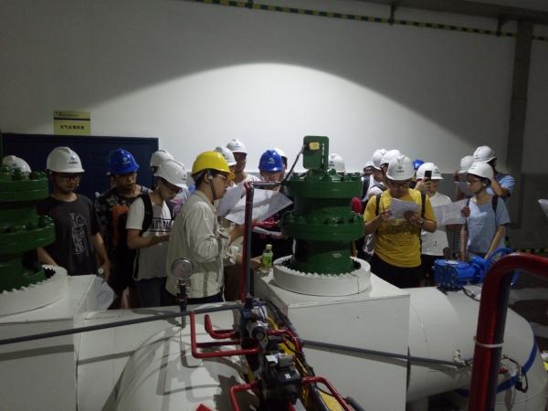 【实践】能源学院深入开展2015级本科生生产实习