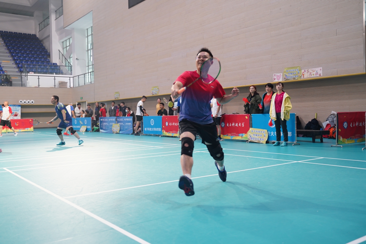 e03b7f49e9810fc741635ca4ff9870ef_a4cd0.j