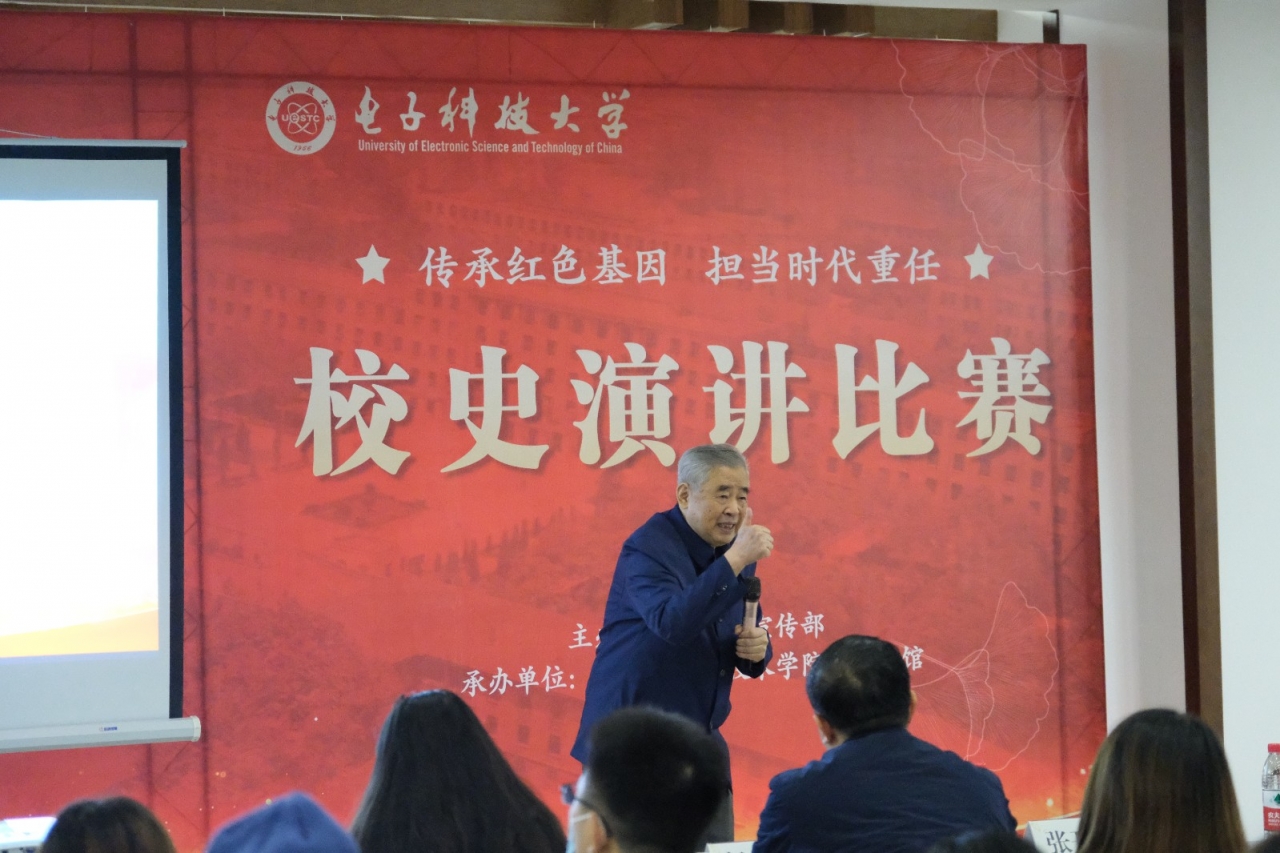 13.JPG e1afdbed31d967630fd795c80125cd1d.jpg