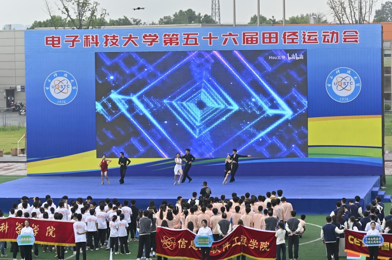 _DSC0369.JPG e20f62130e9677d9f0aa540f4adb821b.jpg