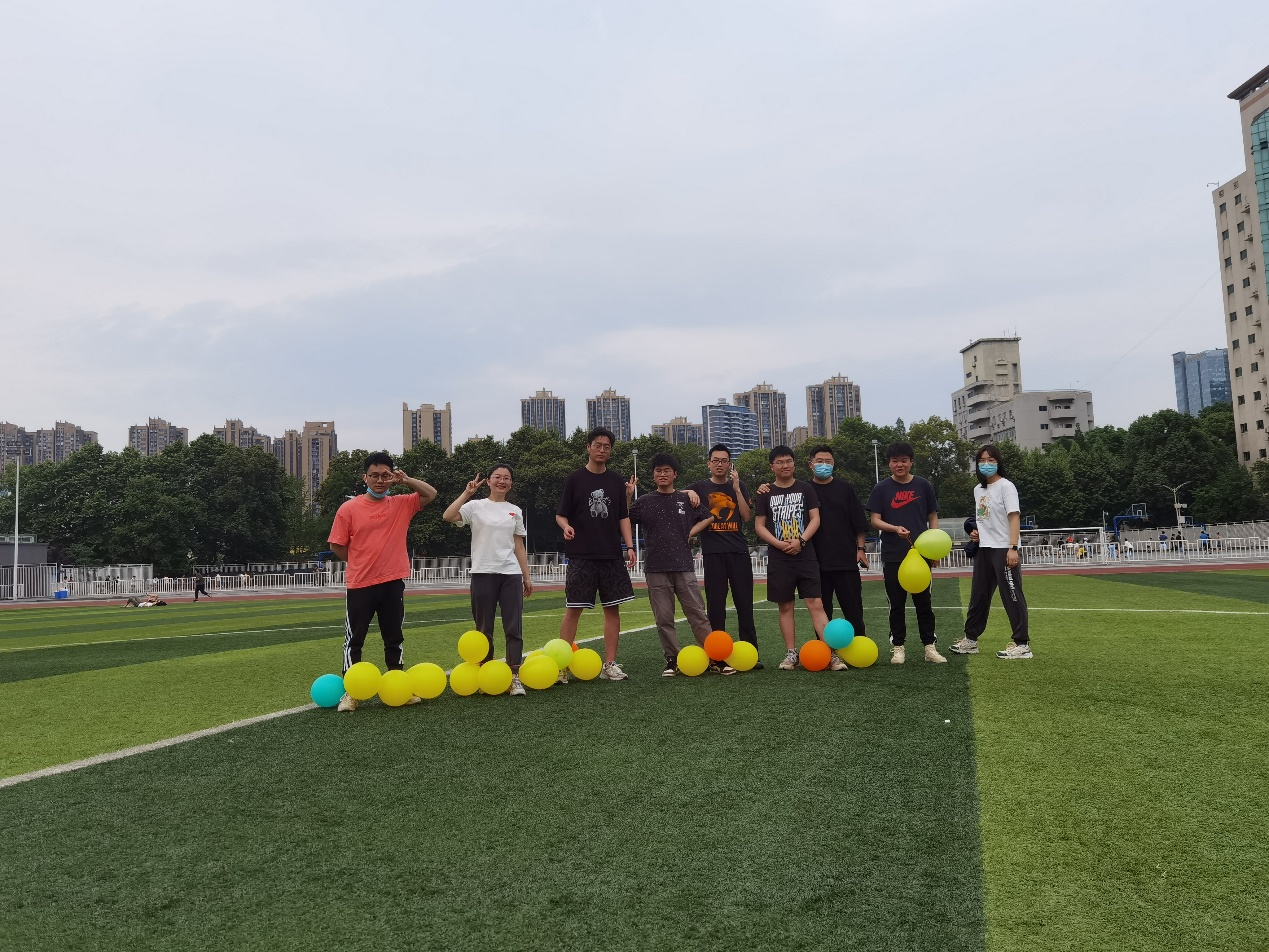 软件学院举行“快乐运动，青春绽芳华”支部共建趣味运动会