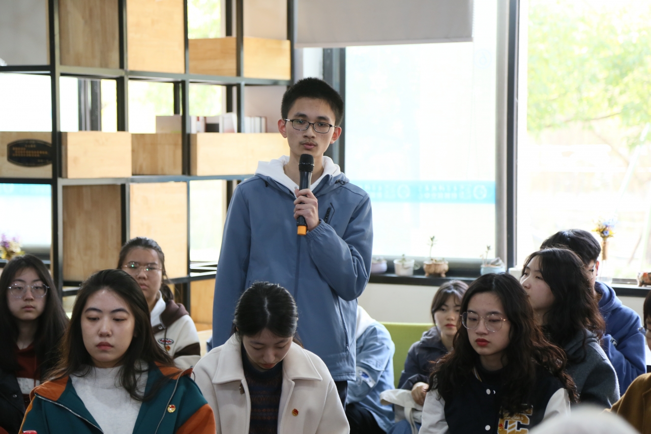 c58acdeba8efe28e56bd345852fc76d.jpg c58acdeba8efe28e56bd345852fc76d.jpg