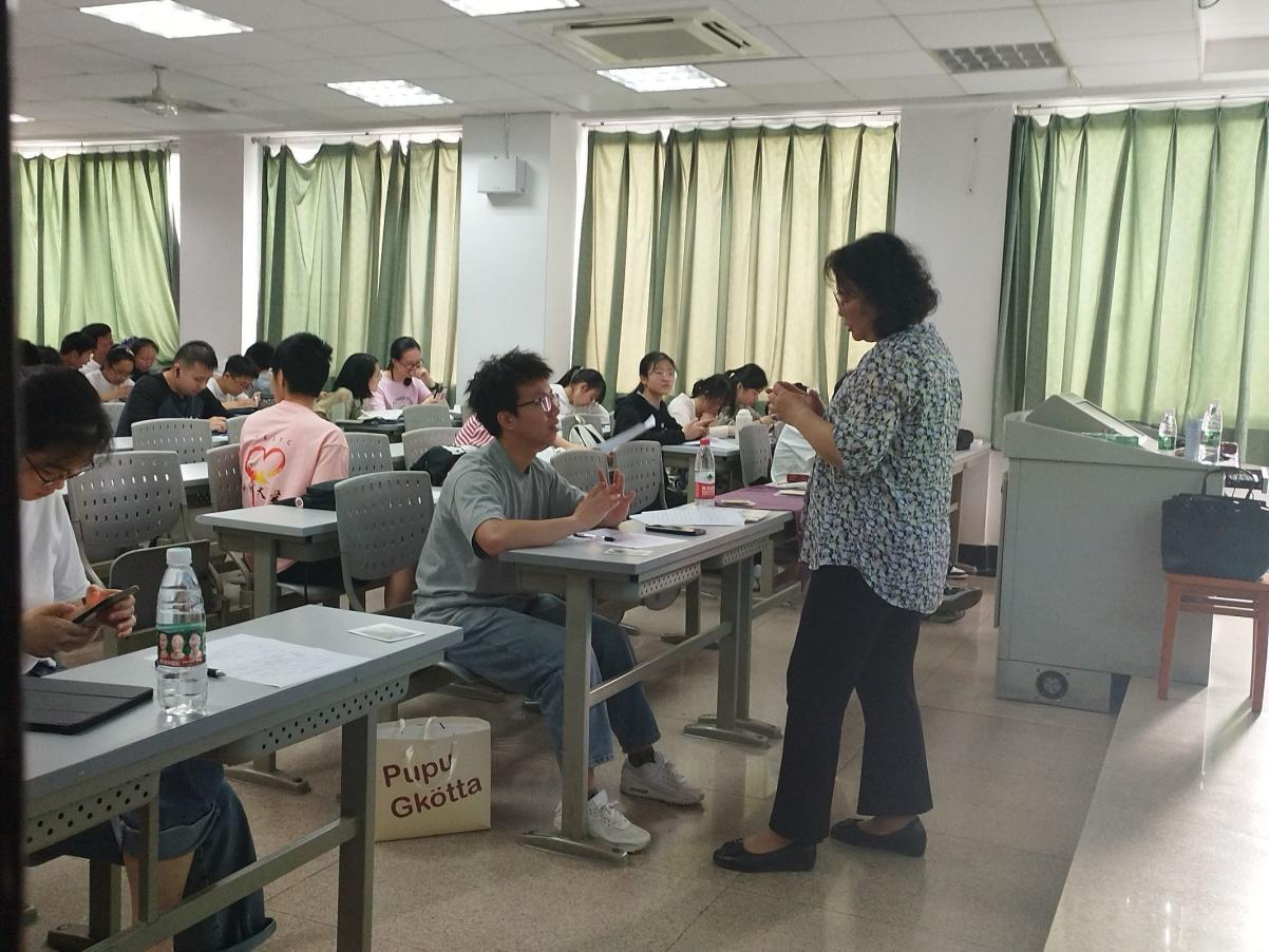 软件学院开展春季心理健康教育主题沙龙