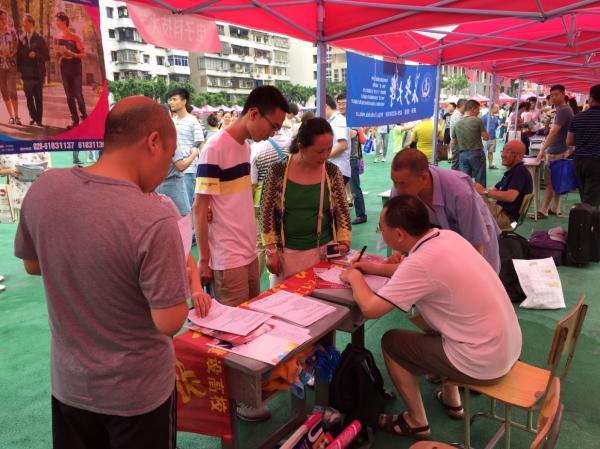 物电学院赴遂宁地区开展招生宣传