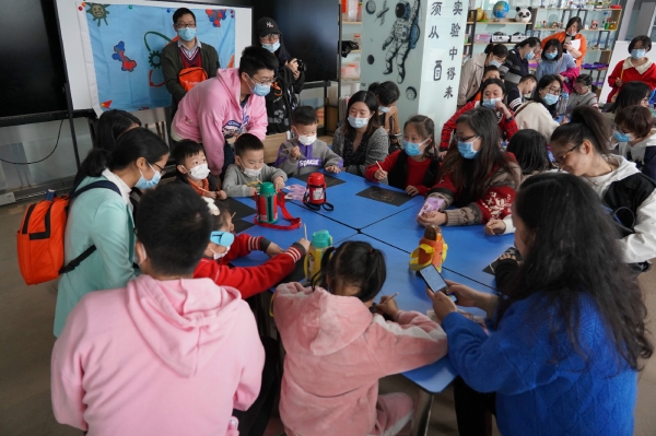 iGEM团队“周末大侦探”系列活动带市民体验合成生物学之旅