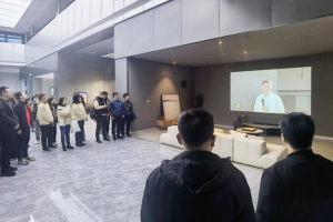 2023年学校新任科级管理人员素质能力提升培训班暨“机关学堂”专题培训班开展“重温习近平总书记重要考察足迹”实践研学活动