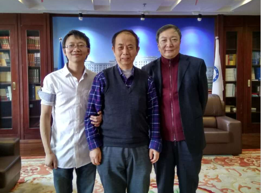 中国科技大学教授赵宝华校友回母校访问