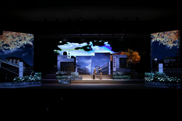 huaju_0001_缩小大小.jpg e66c2bd87ec17ad53ac8995b151b7891.jpg