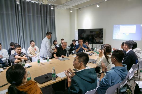 “交互新媒体艺术”辅修专业一期召开第一批项目评审会