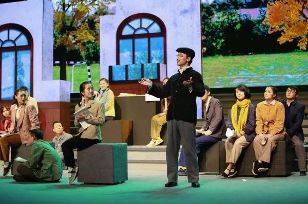 【年终专稿】厚植文化底蕴 传扬成电精神