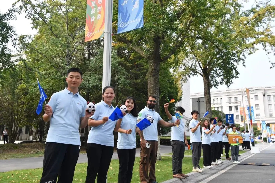 mmexport1690472587448.jpg e7b9f4076e500df7d923d8c2e85640a9.jpg