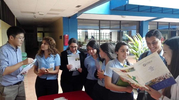 4.jpg e7f59abaa1238ba48c7b5c39189ba180.jpg