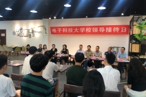 校领导接待日活动关注学生成长成才