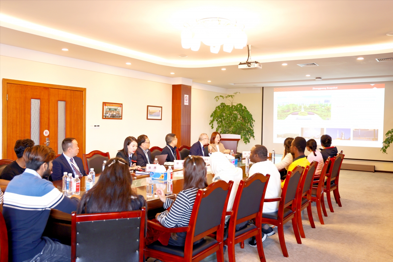 e886a77250eb500a97b4e74c4666cd11_ea85b.j