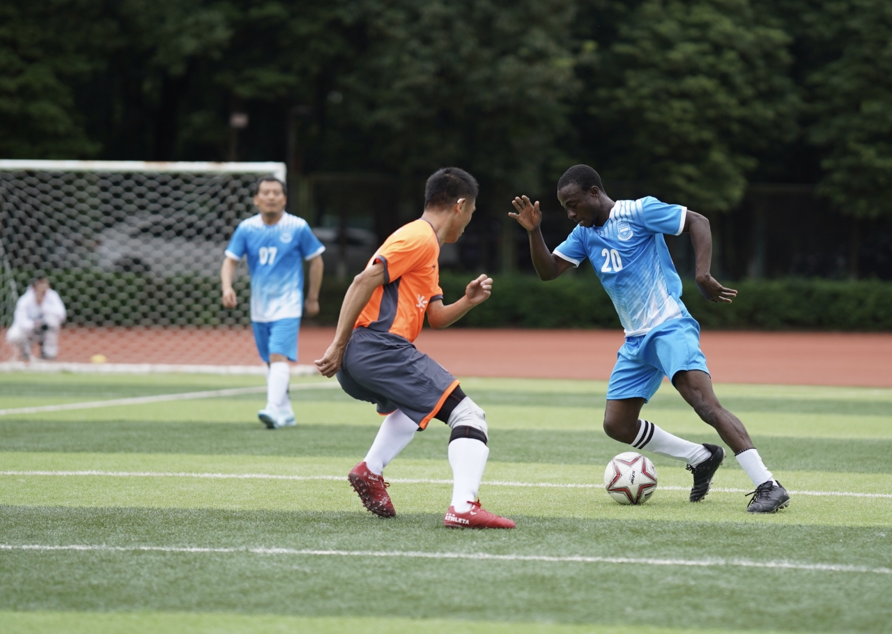 IMG_1645.JPG e968fe2d72fea4684d307407ef135c0c_8ad84.j