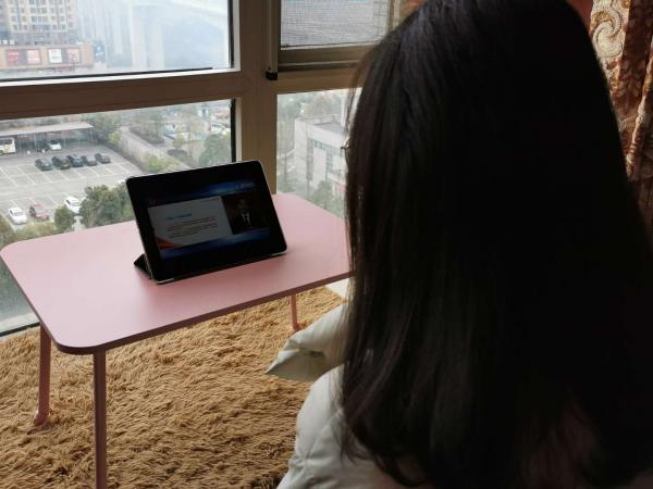 牟婷.jpg 牟婷.jpg