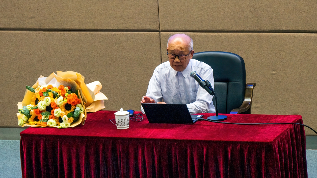 2-10 自动化 古天祥教授.jpg 2-10 自动化 古天祥教授.jpg