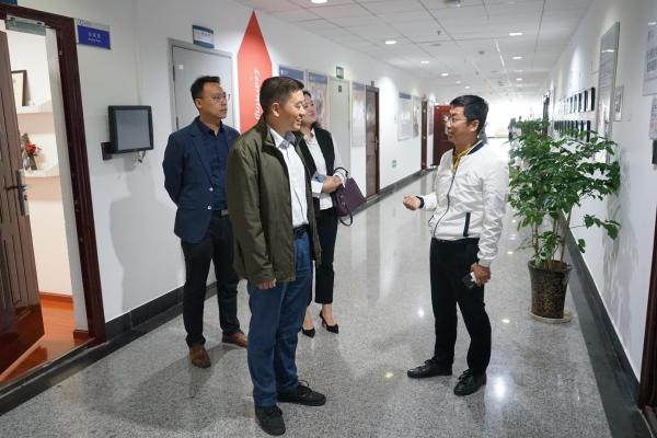 中南林业科技大学来访我校调研中外合作办学