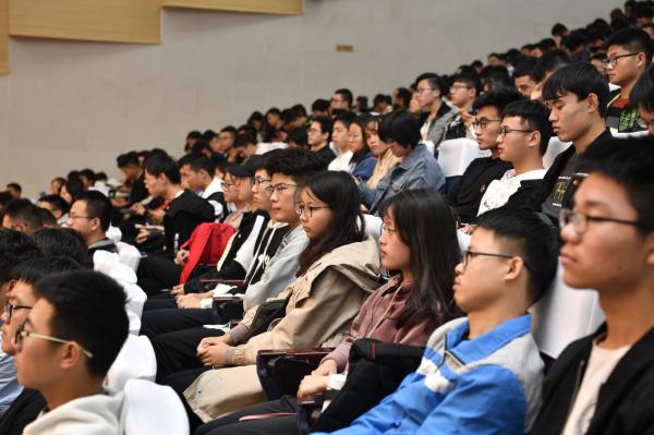 _ND58094.JPG ed2de5114fc4f028e30842c3550bf194.jpg