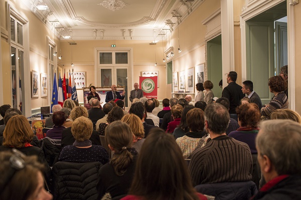 蒙彼利埃孔子学院举行中国民间艺术系列体验活动