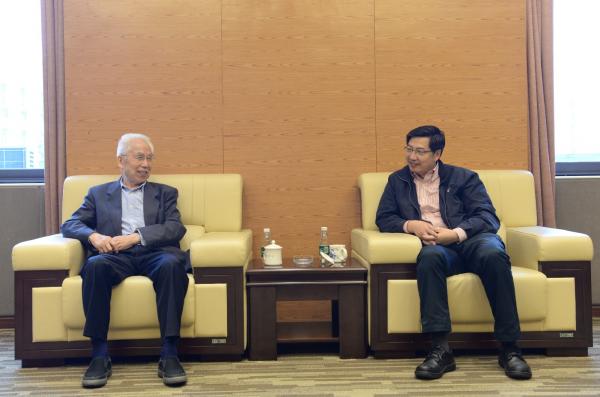 DSC_2045.JPG DSC_2045.JPG