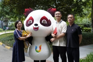 No.0001！四川首封录取通知书从电子科大发出