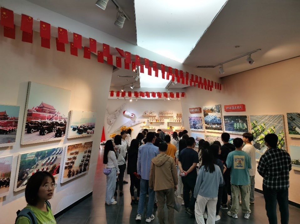 5.jpg efd61b07ea009f972aaa820a166af7c1_ab19b.j