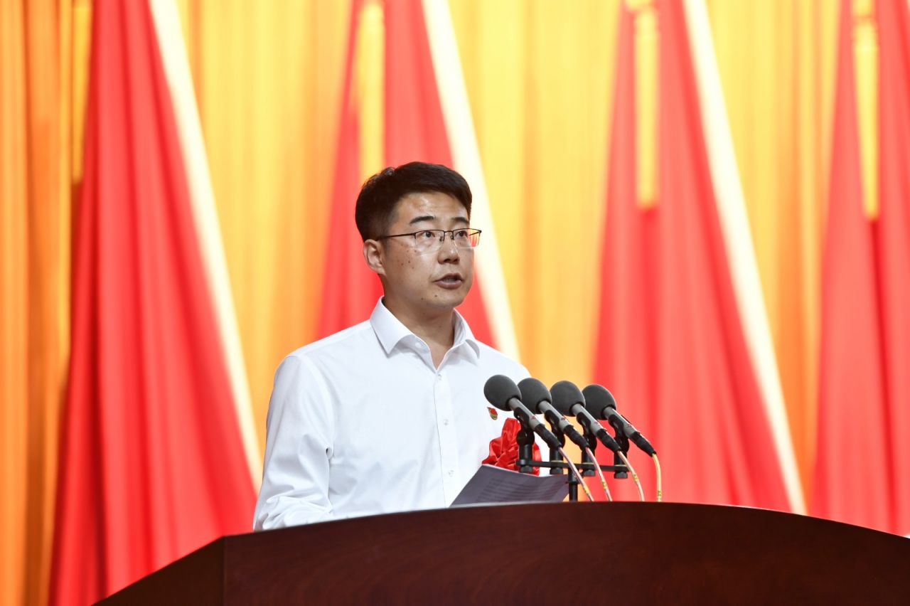 【党旗飘扬】杨阳：在新时代新征程中奋勇争先建功立业