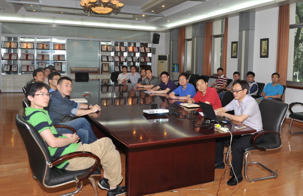 蒋亚东团队.JPG 蒋亚东团队.JPG