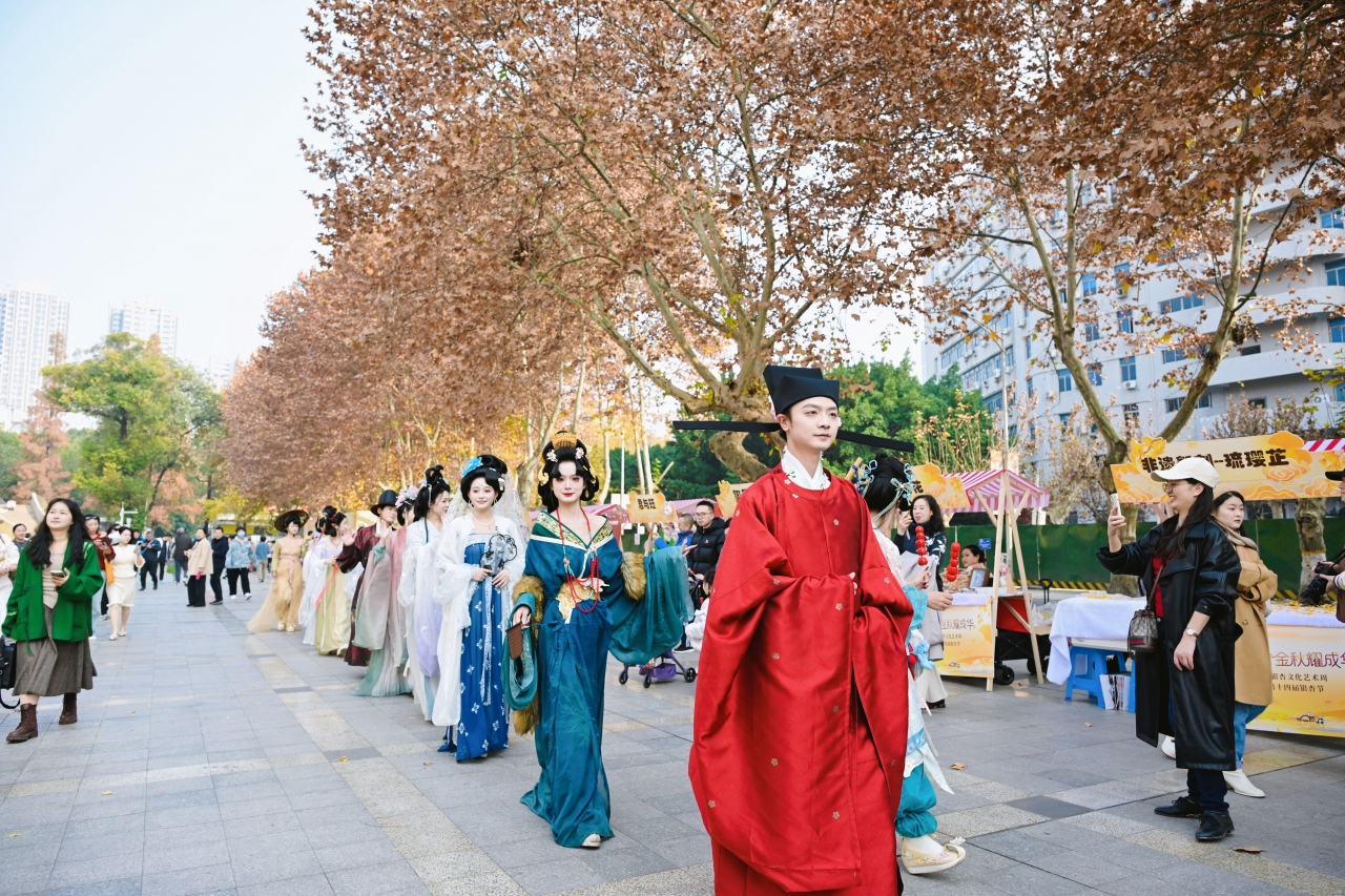 f03d7c87d2c500eee7e7e9e77fecd5f9_1413d.j