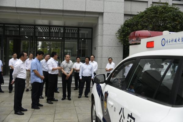 fan003.JPG f06913e055868fe0a262faa1e0ef1289.jpg