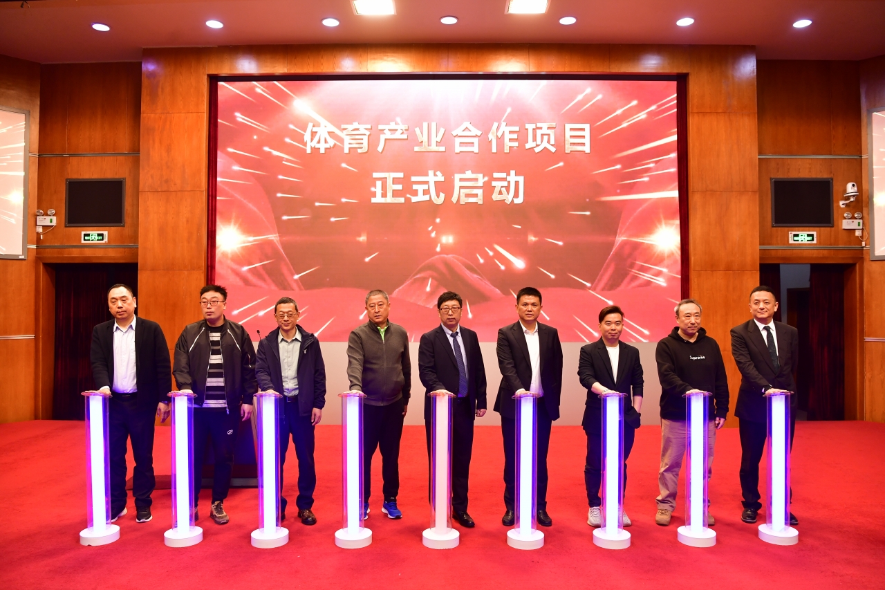 启动3.JPG f0f462977312d2490cb58b29329f3a15.jpg