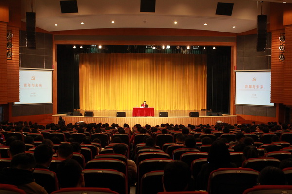 IMG_9371_缩小大小.JPG f151690c780c62934287798b94aa60ad.jpg